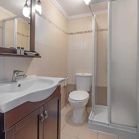 Hotel Saint Michel Old Town 3*