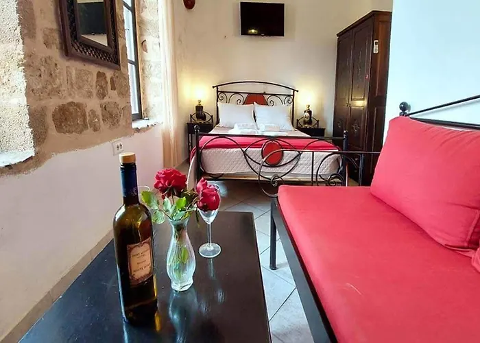 Hotel Saint Michel Old Town 3*