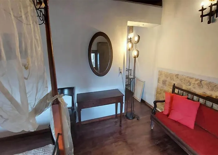 Saint Michel Old Town Hotel 3*