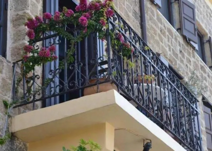 Saint Michel Old Town Hotel