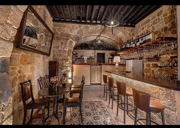 Hotel Saint Michel Old Town