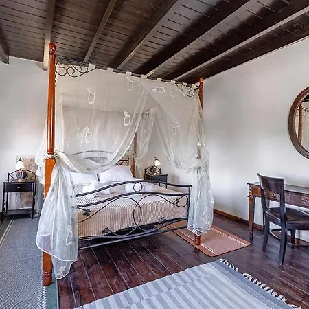 Saint Michel Collection - Old Town 3*