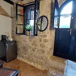 Saint Michel Old Town 3* עיר רודוס