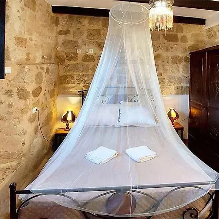 Saint Michel Hotell 3*