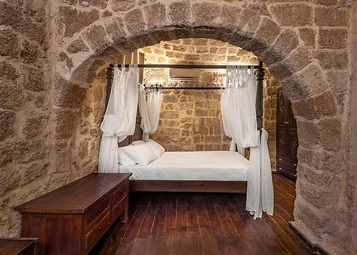 Saint Michel Collection - Old Town