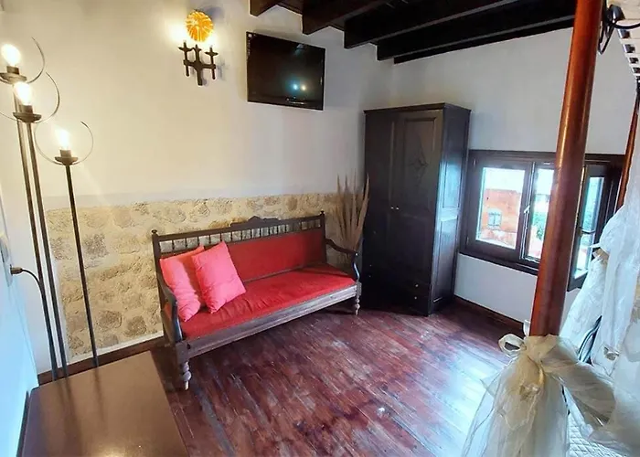 Otel Saint Michel Collection - Old Town 3*