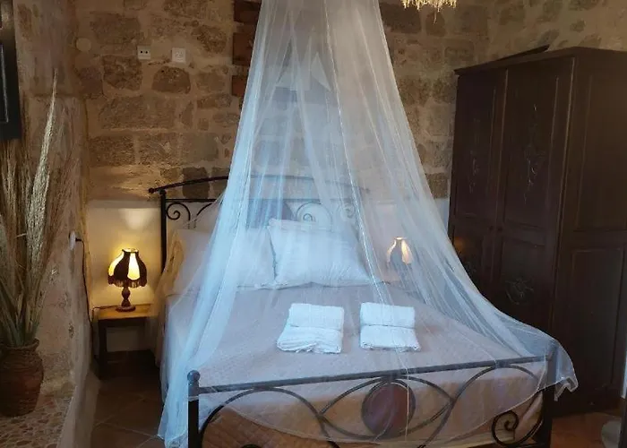Hotel Saint Michel Old Town