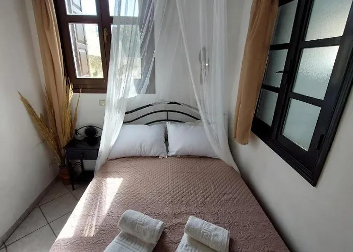 Saint Michel Old Town Hotel 3*